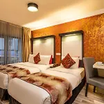 Hotels And Suites Platine *