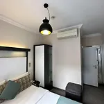 Hotels And Suites Platine Hotel