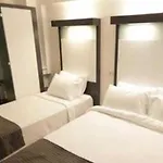 酒店 Hotels And Suites Platine *