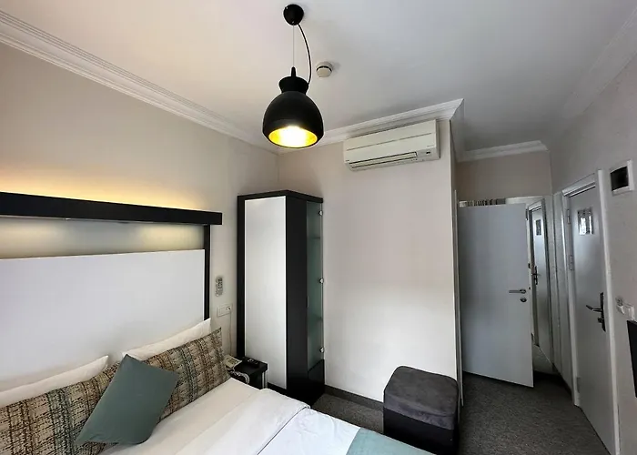 Hotels And Suites Platine Hotel