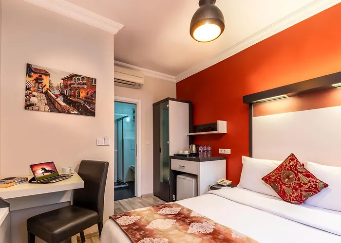 Hotel Hotels And Suites Platine *